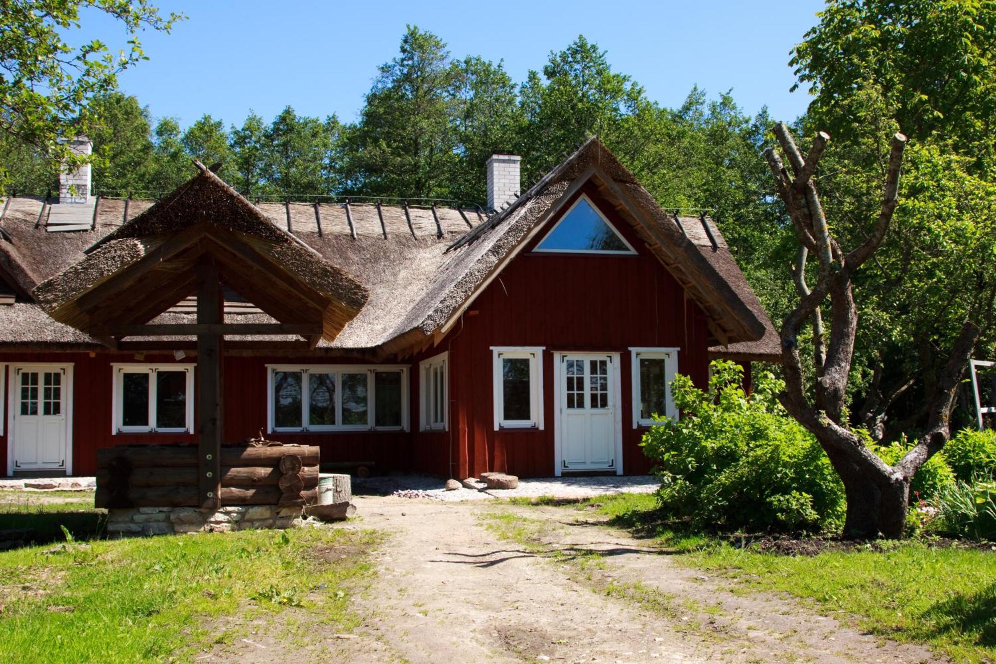 Laugu Holiday Resort Exteriör bild