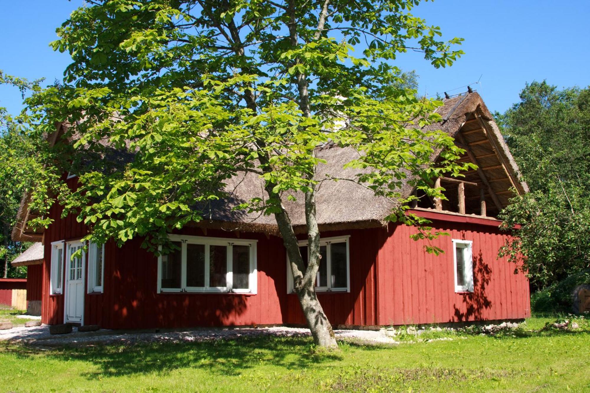 Laugu Holiday Resort Exteriör bild