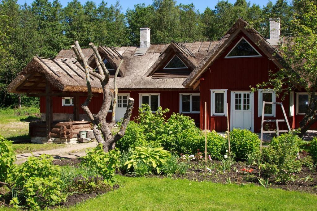 Laugu Holiday Resort Exteriör bild
