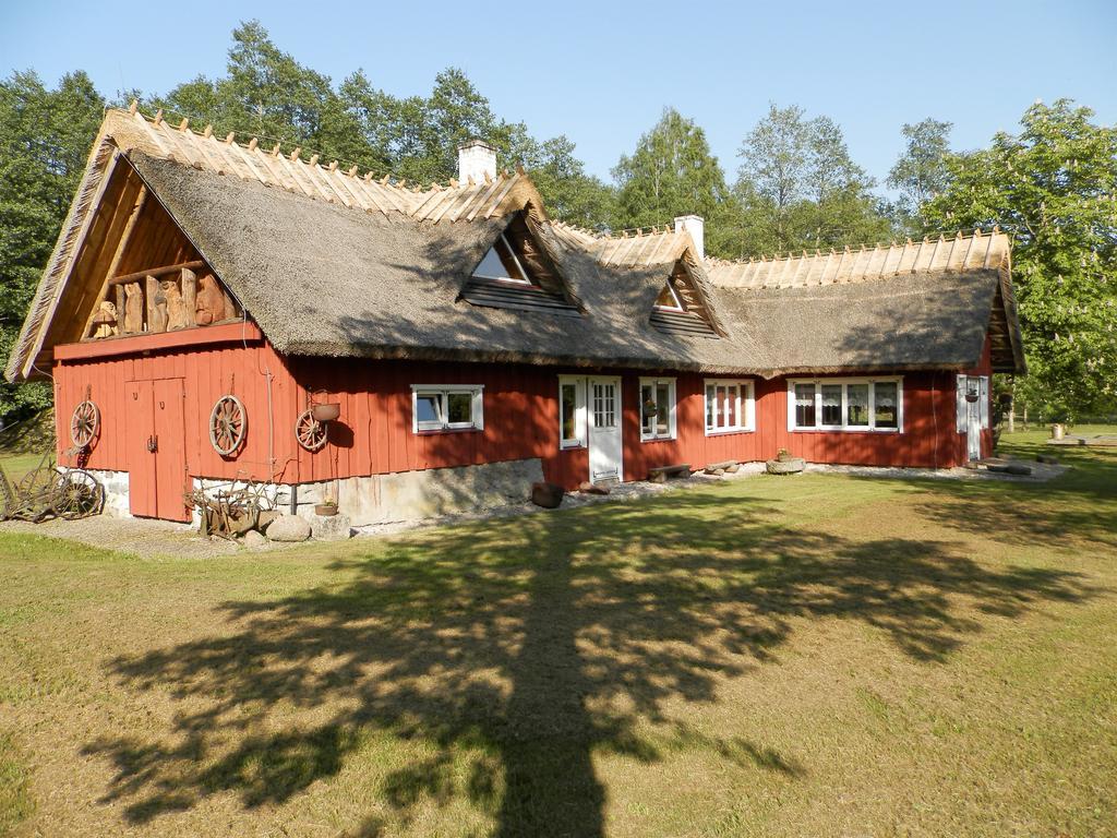 Laugu Holiday Resort Exteriör bild